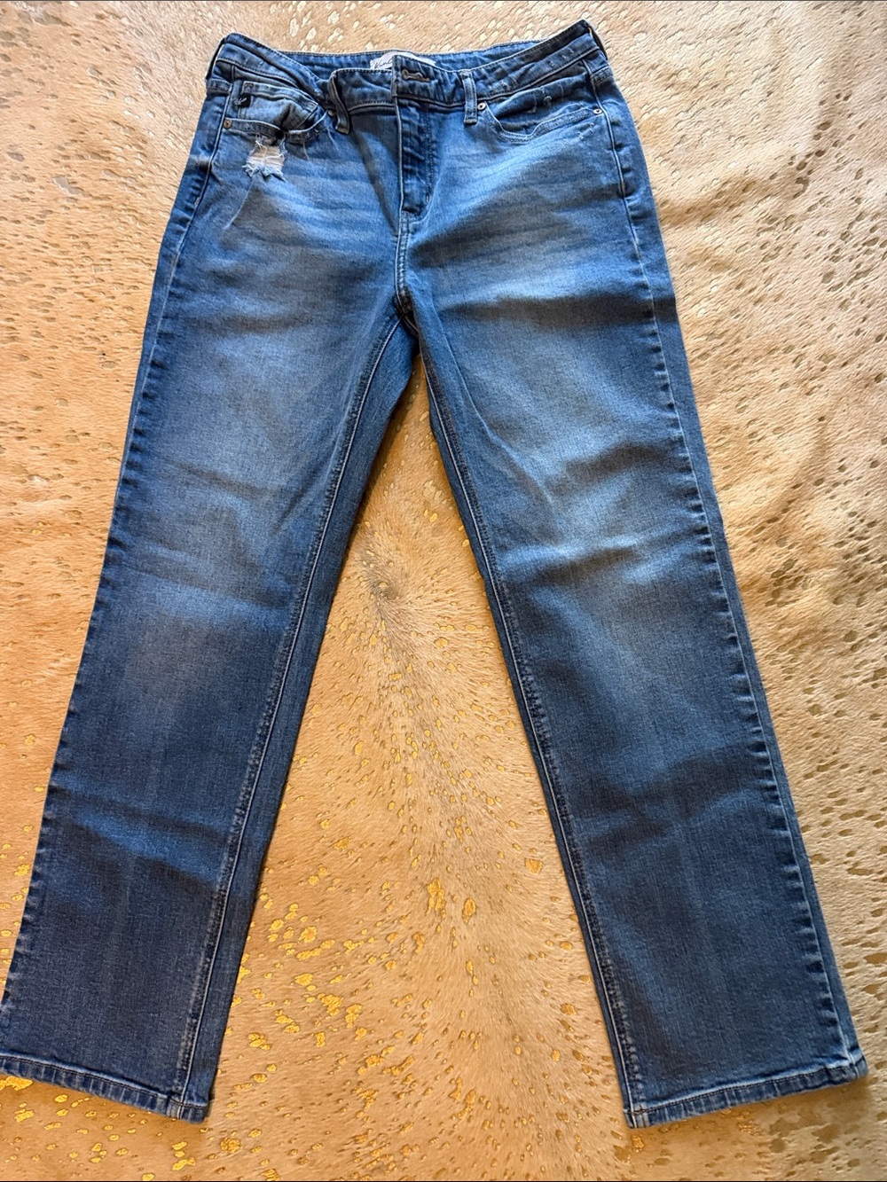 KanCan Straight-Leg Blue Jeans - Classic Mid Wash EUC